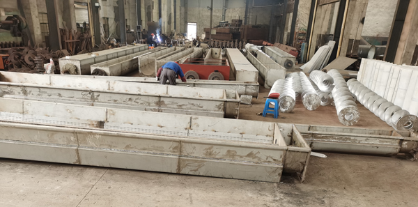 ��������ݔ�͙C